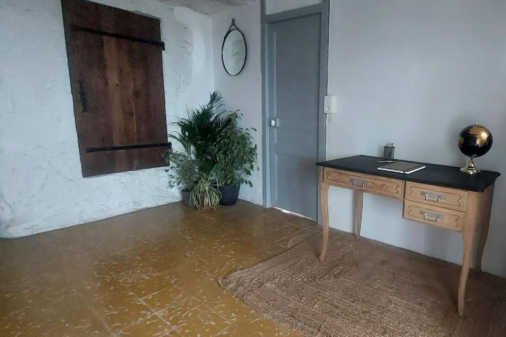 Holiday home Troglo Entre Caves Et Chateaux
