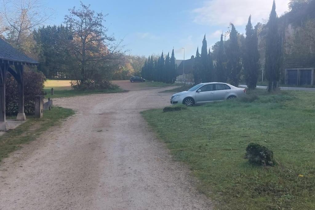 Troglo Entre Caves Et Chateaux *
