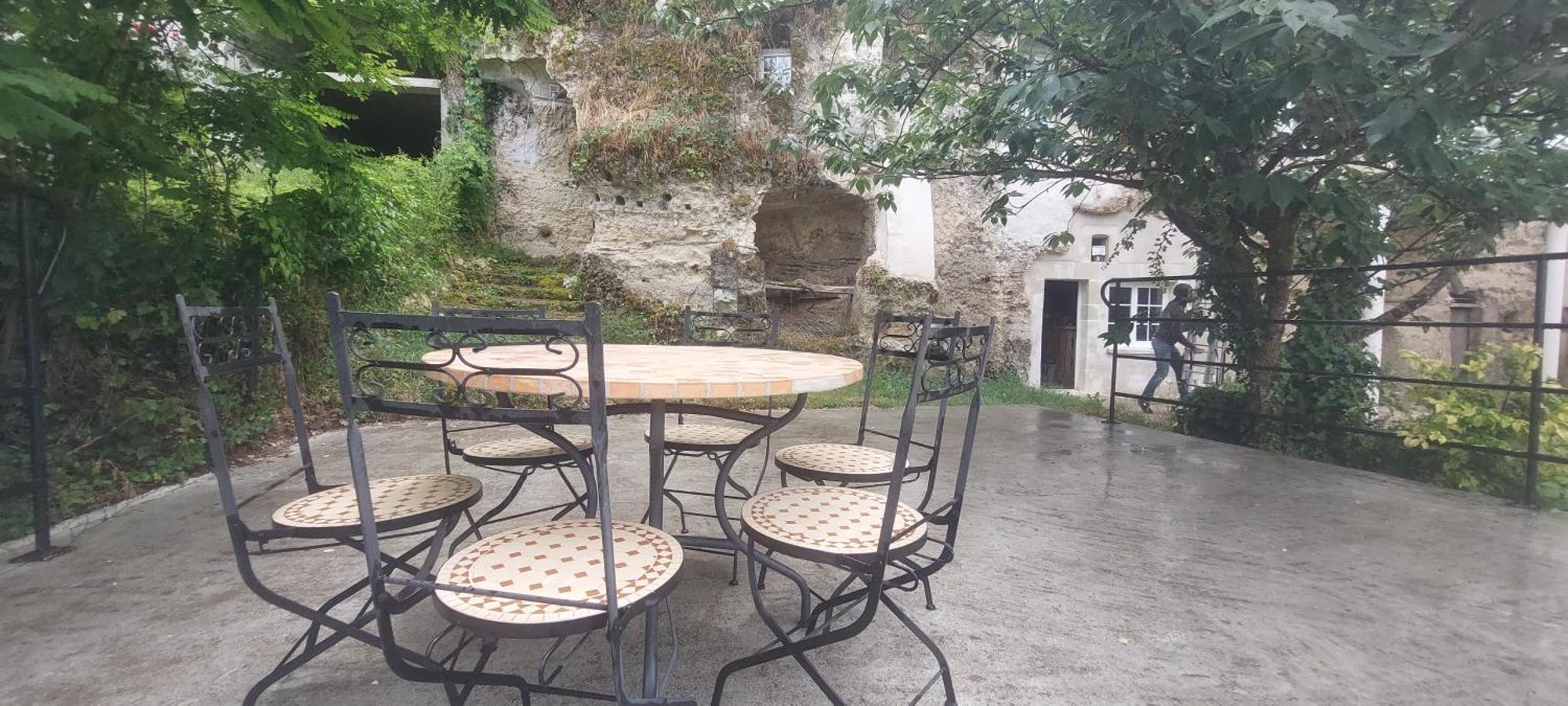 Holiday home Troglo Entre Caves Et Chateaux Montlouis-sur-Loire